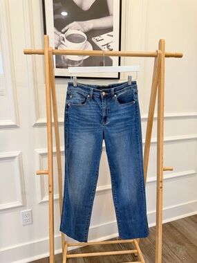 Liverpool Women's Blue Straight Leg Crop Jeans